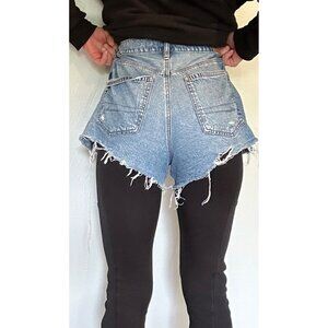 AMERICAN EAGLE (WOMENS 6) 90'S Boyfriend Shorts -4.5" Distressed Denim
